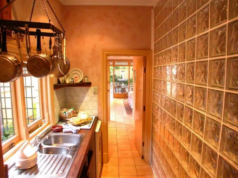 North Adelaide Heritage Cottage & Apartments 4*,  Australia