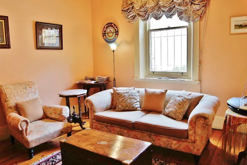 **** Hotel North Adelaide Heritage Cottage & Apartments Australia